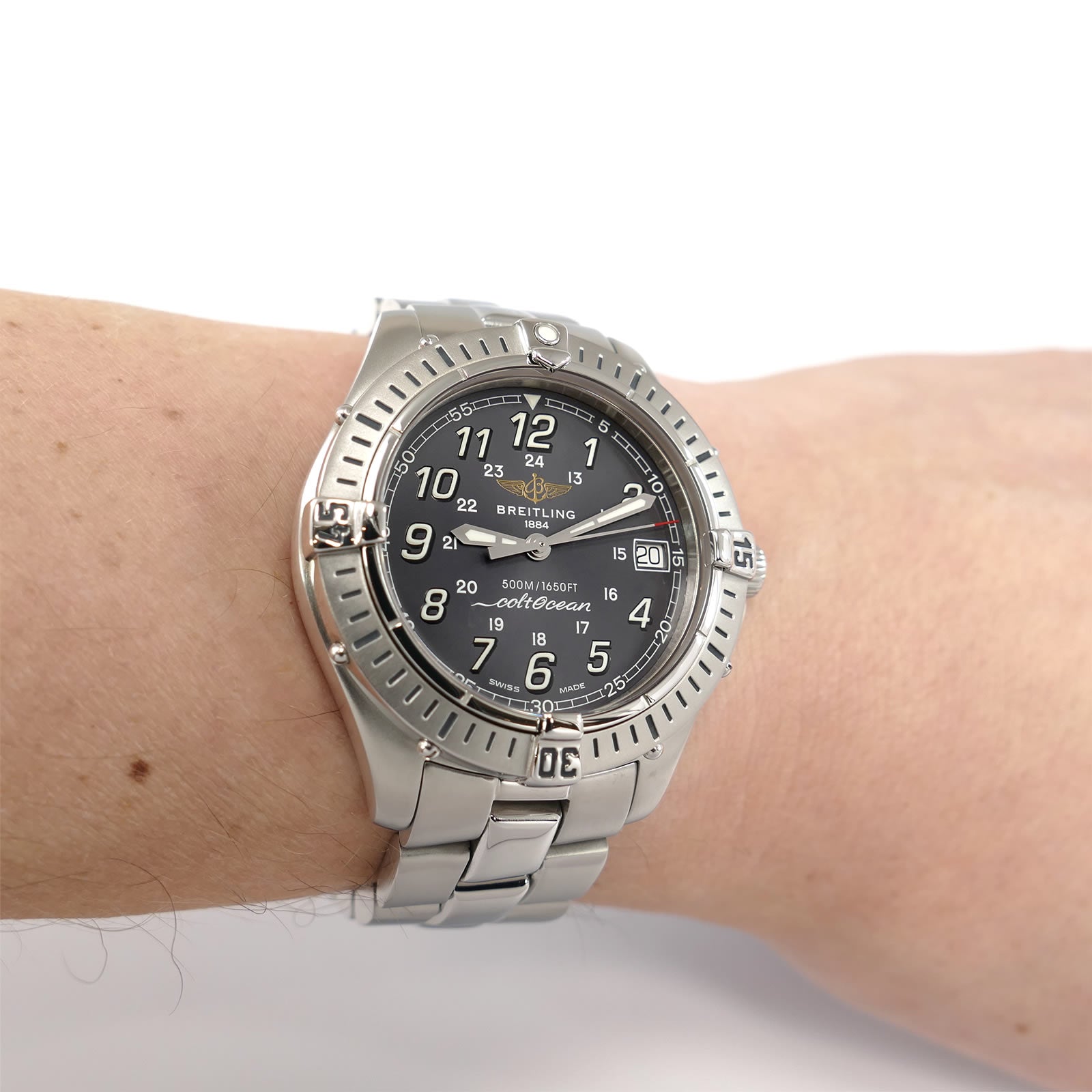 Breitling Colt Ocean A64350 Grey on the wrist