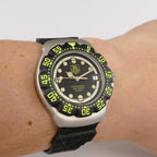 TAG Heuer Formula 1 376.513 on the wrist