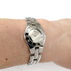 Baume & Mercier Linea MV045204 Mirror Dial on the wrist