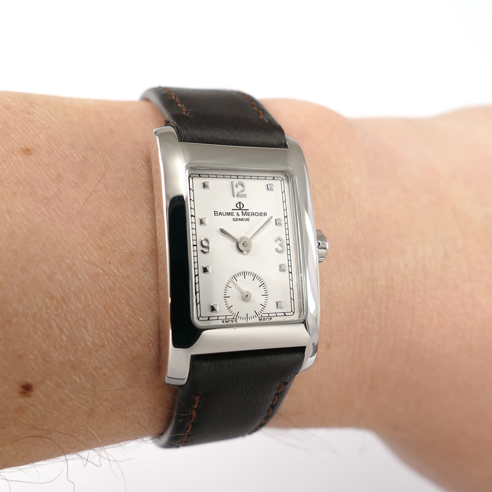 Baume & Mercier Hampton MV045139 on the wrist