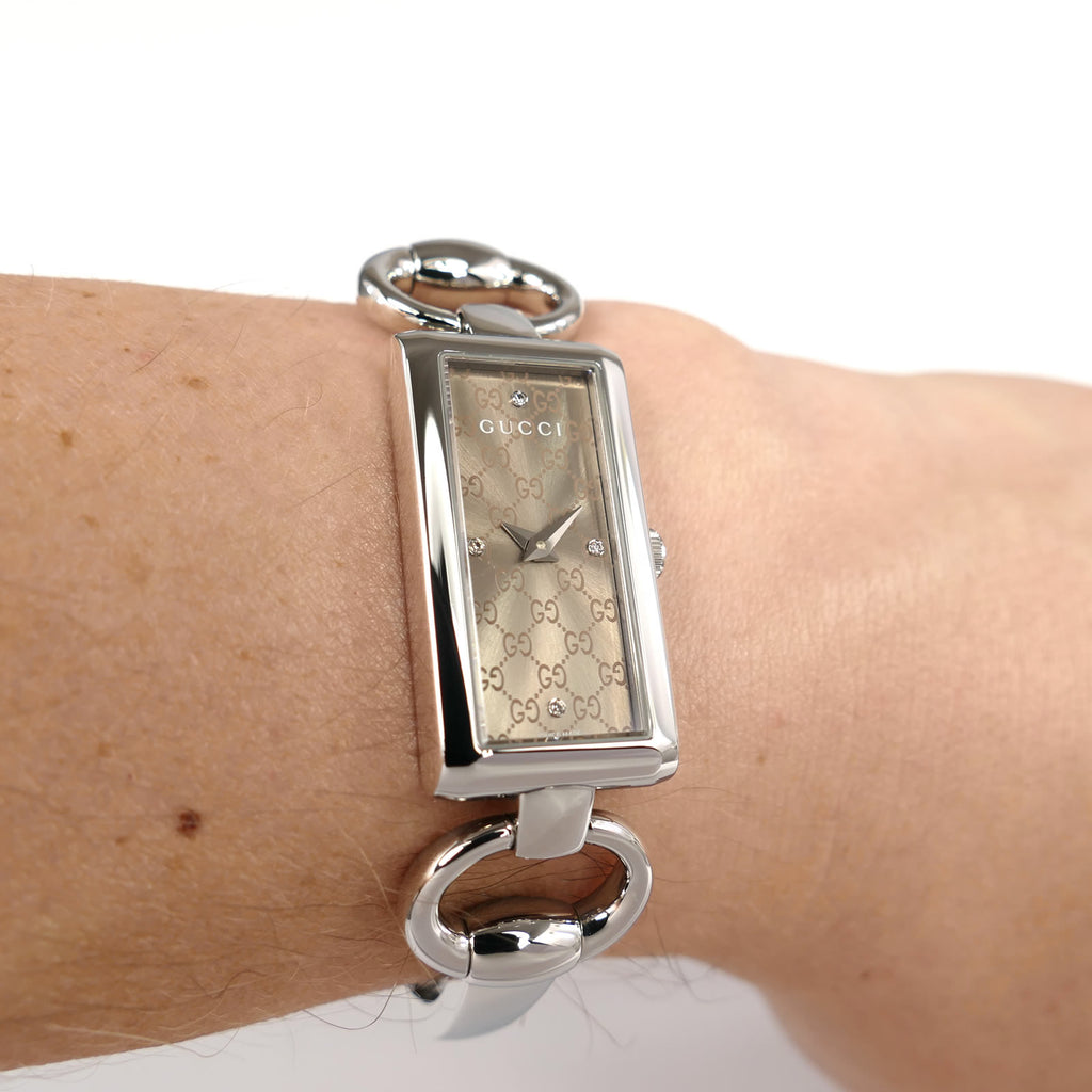 Gucci Tornabuoni 119 on the wrist