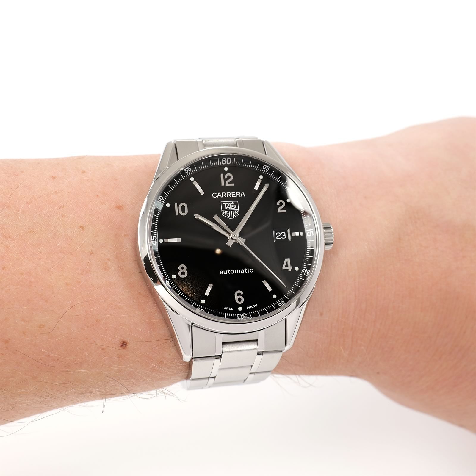 TAG Heuer Carrera WV211B Black dial on the wrist