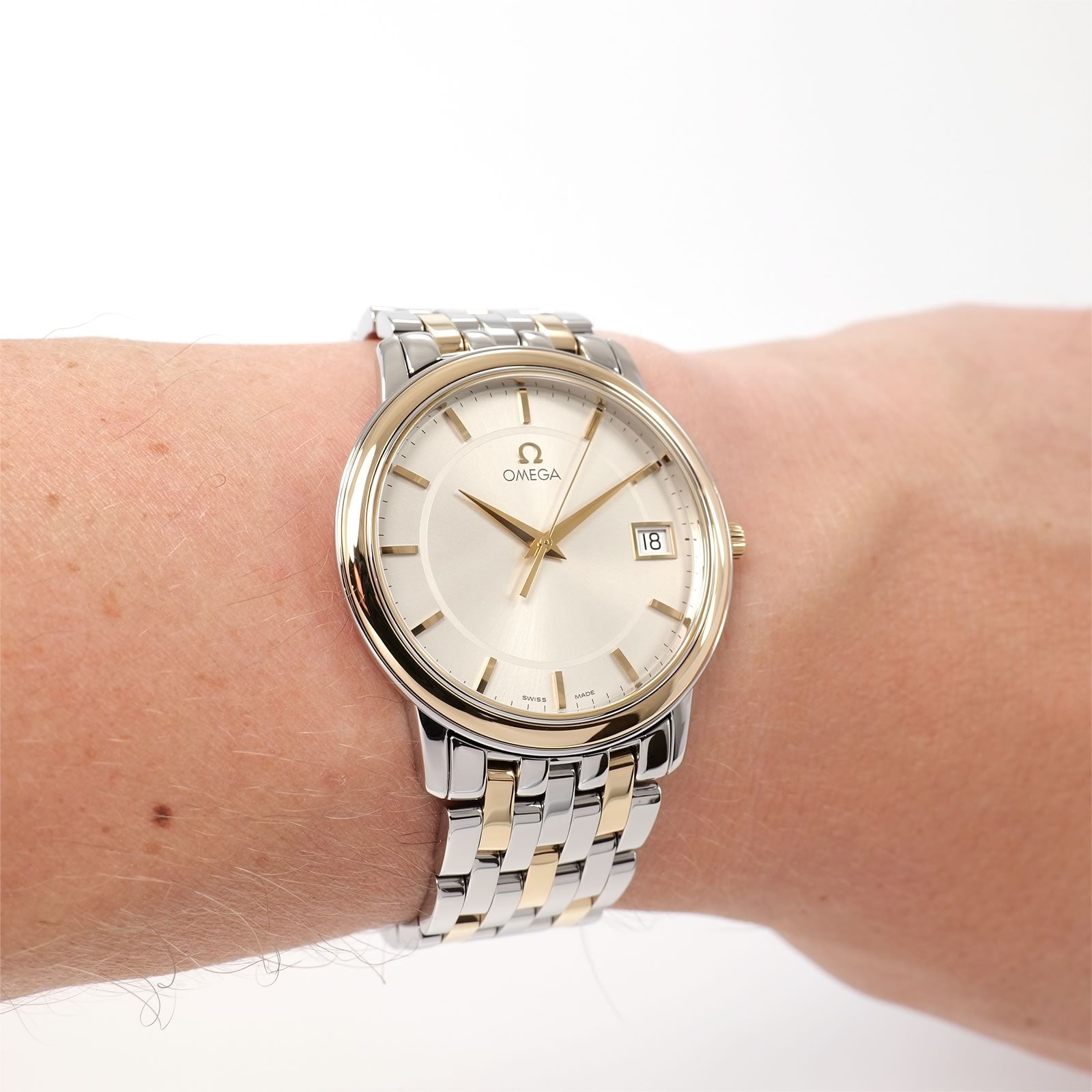 Omega De Ville Prestige 4310.31.00 Silver Dial on the wrist