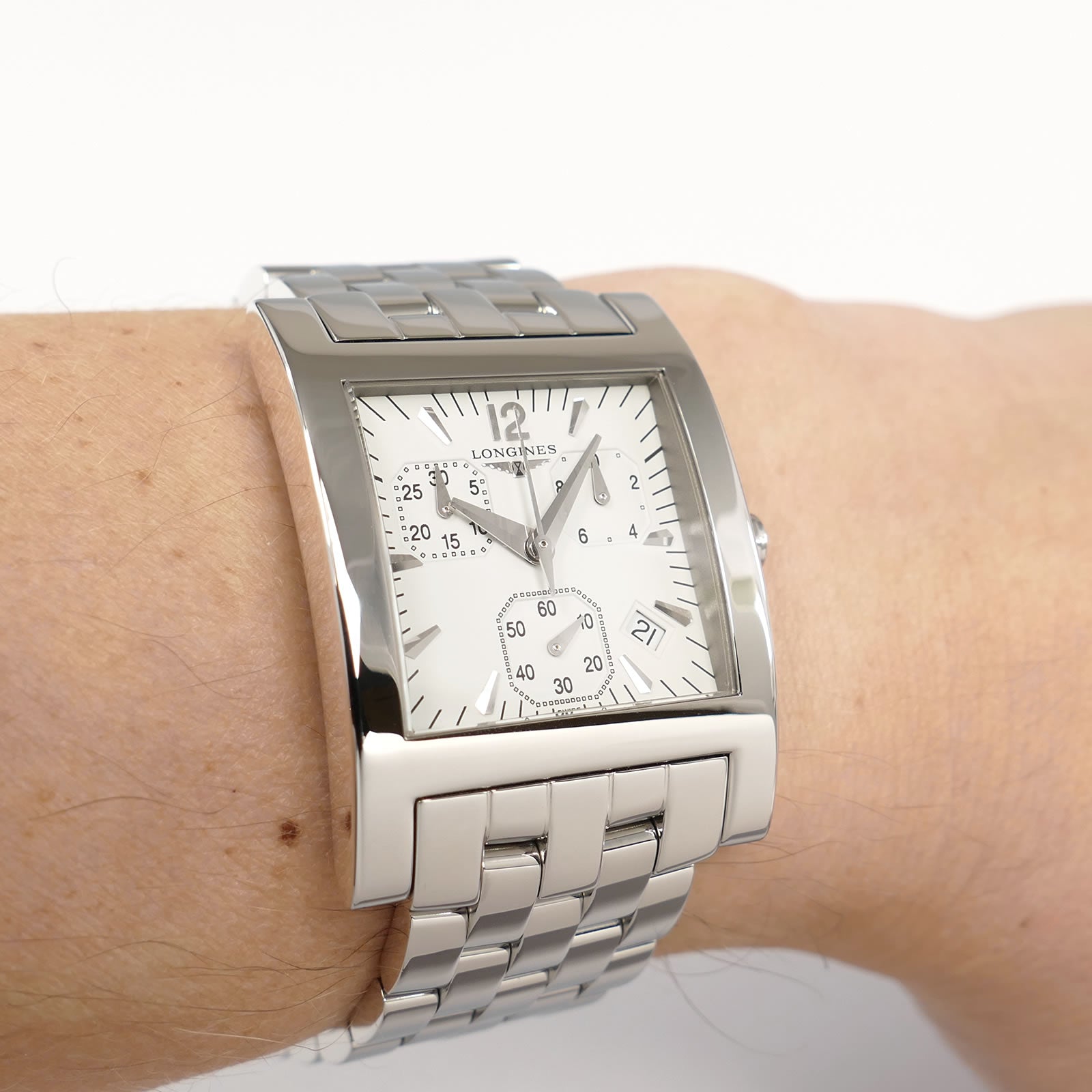 Longines DolceVita Carrée L5.668.4 on the wrist