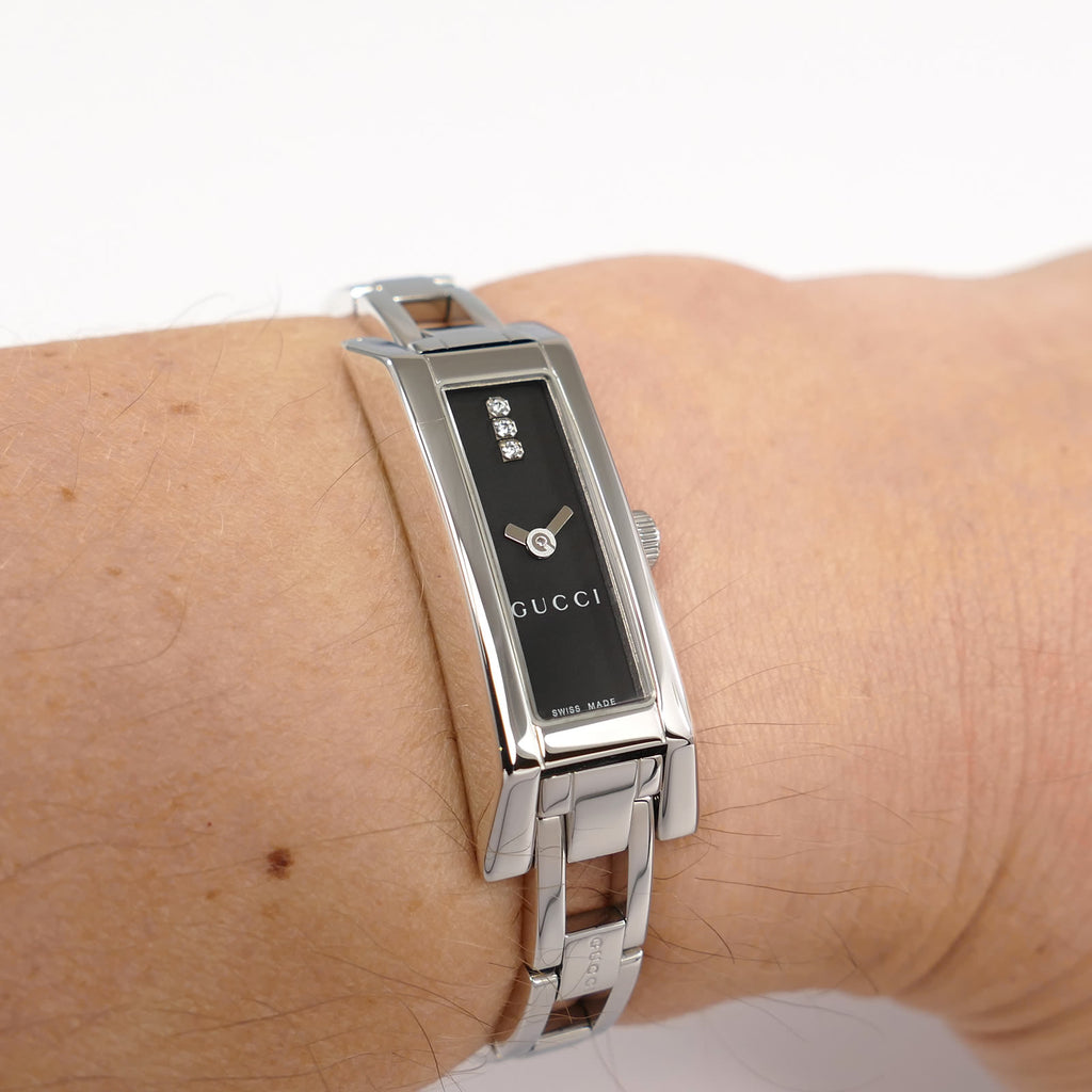 Gucci G-Link 110 on the wrist