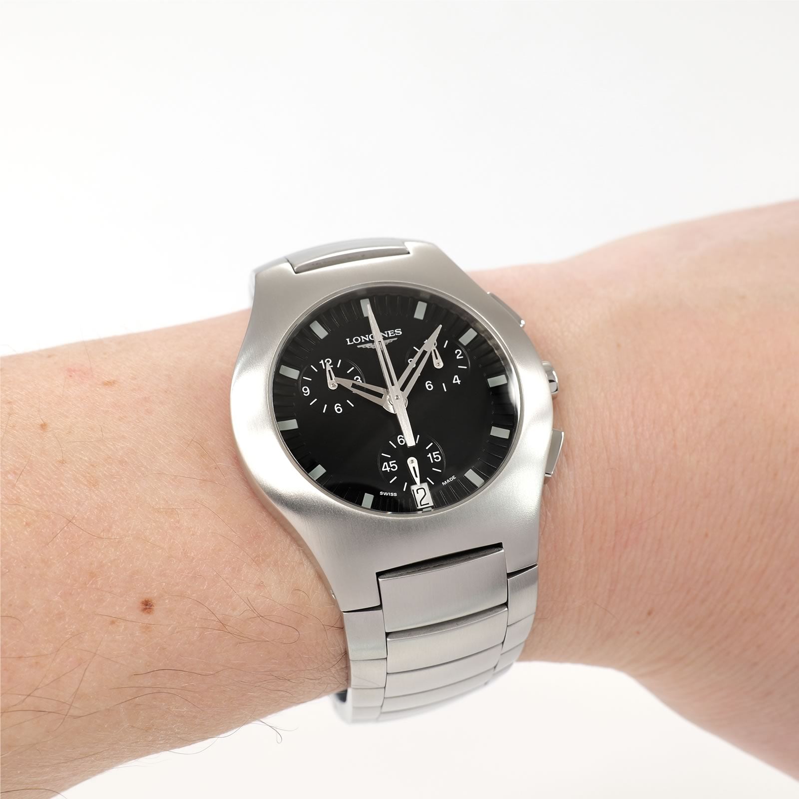 Longines Oposition L3.618.4 Men's Black Dial Chronograph on the wrist