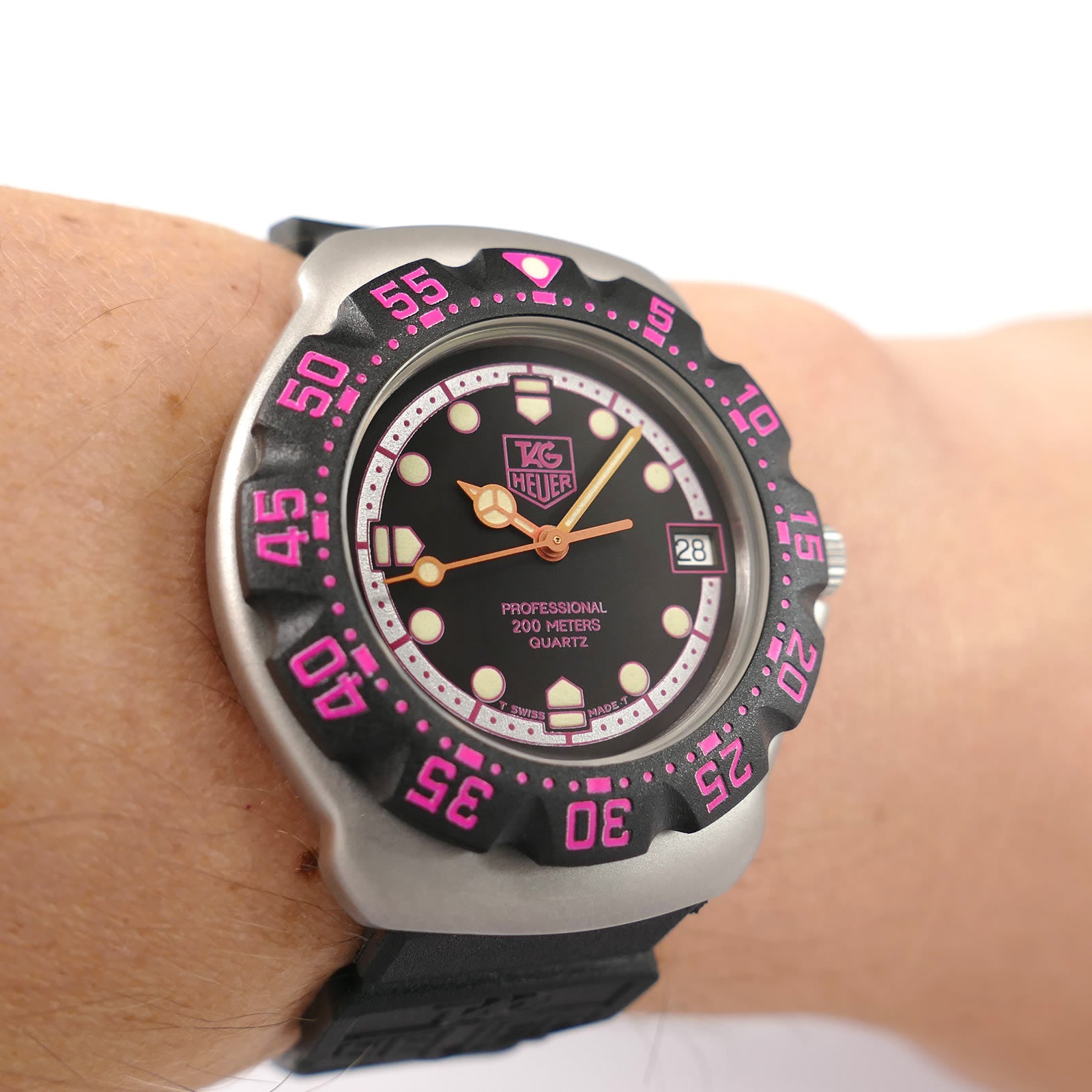 TAG Heuer Formula 1 377.513 on the wrist
