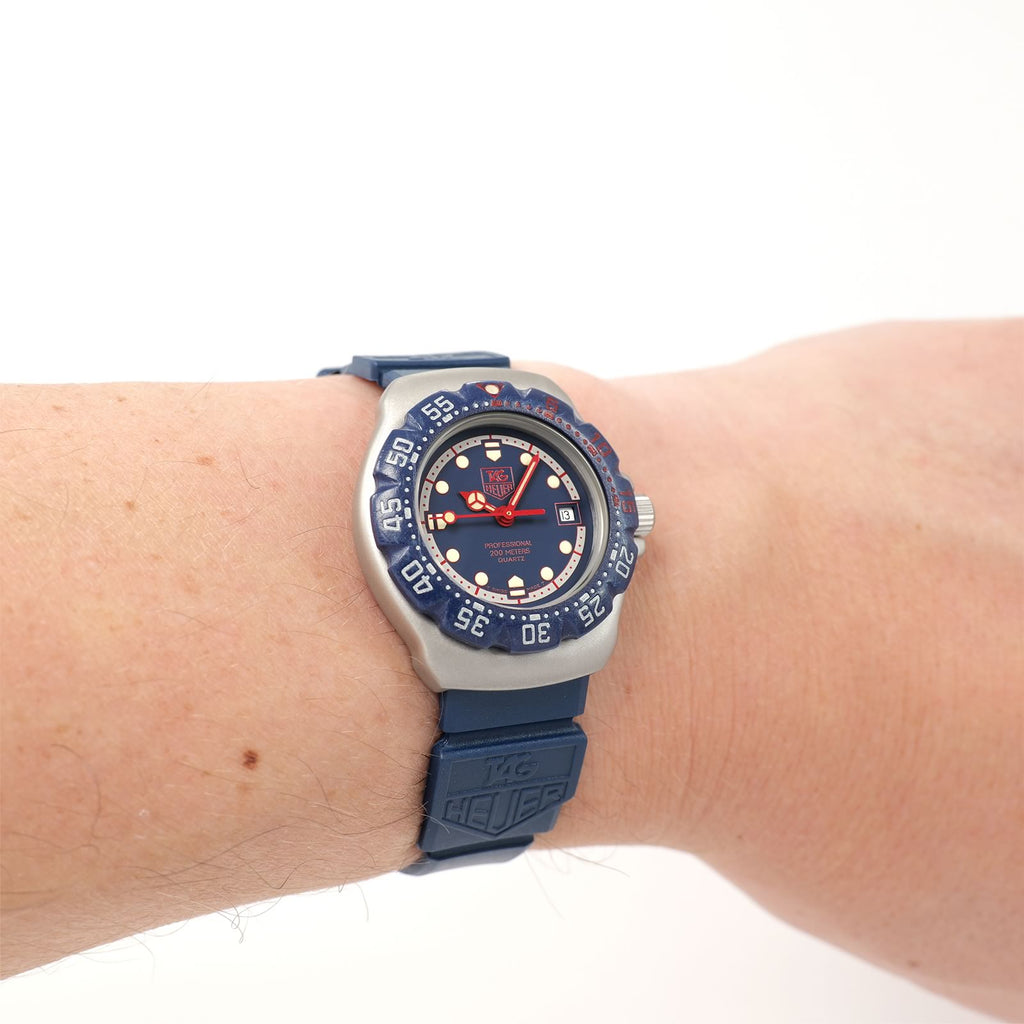 TAG Heuer Formula 1 370.508 Blue & Red on the wrist