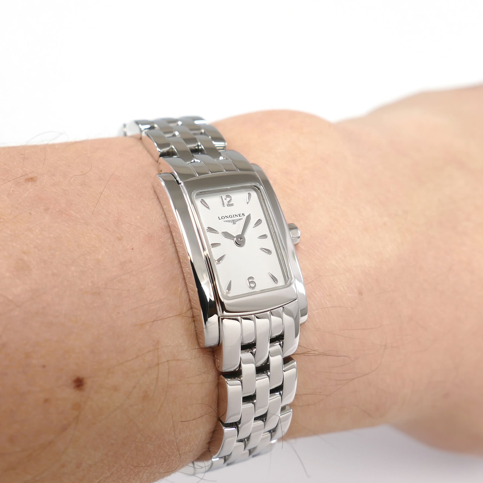 Longines DolceVita L5.158.4 on the wrist
