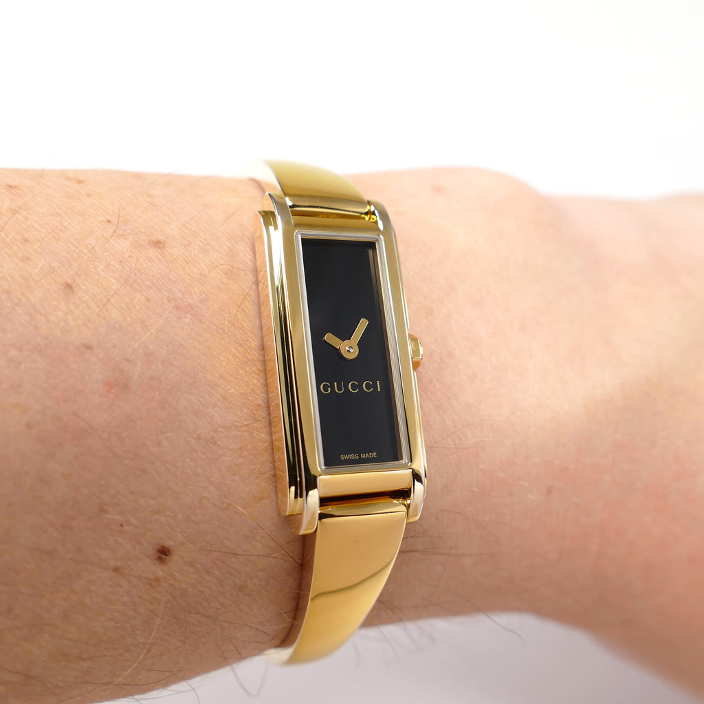 Gucci G-Line 109 on the wrist