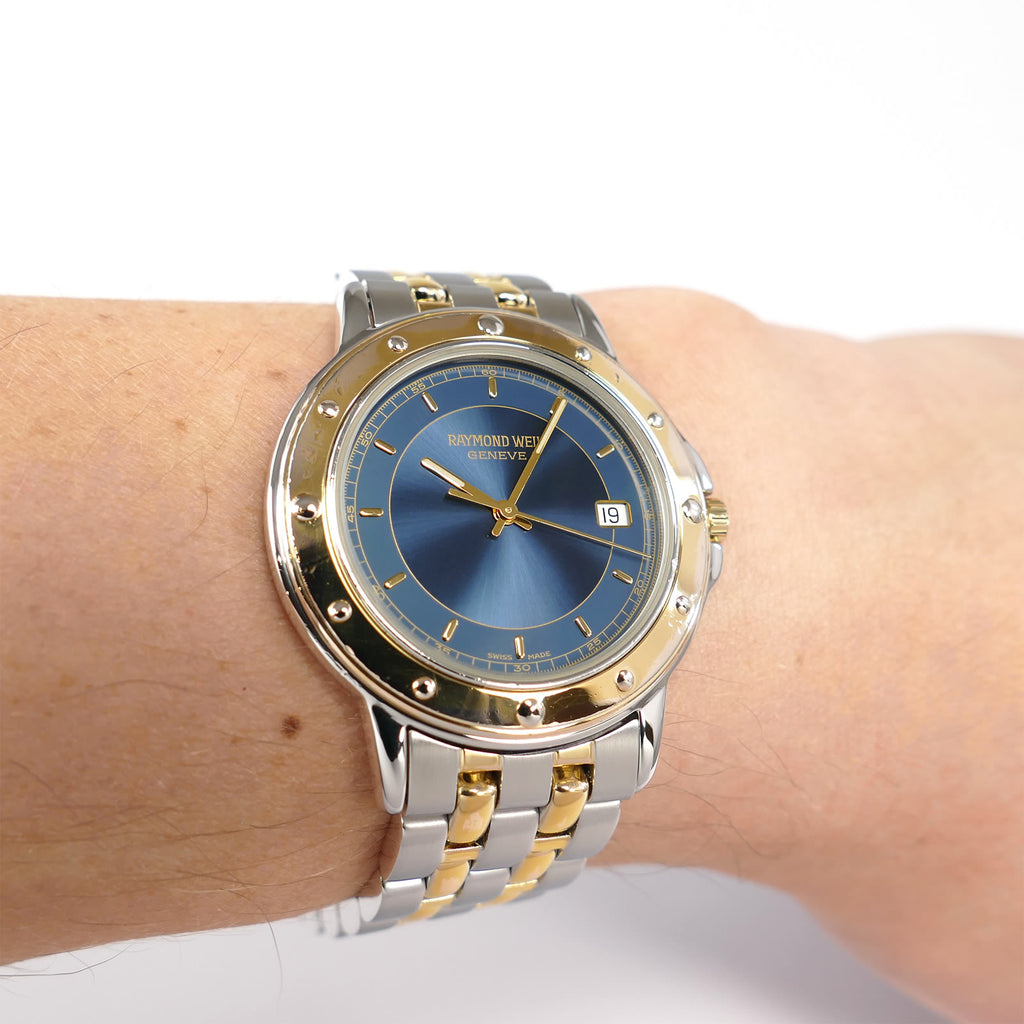 Raymond Weil Tango 5560 on the wrist