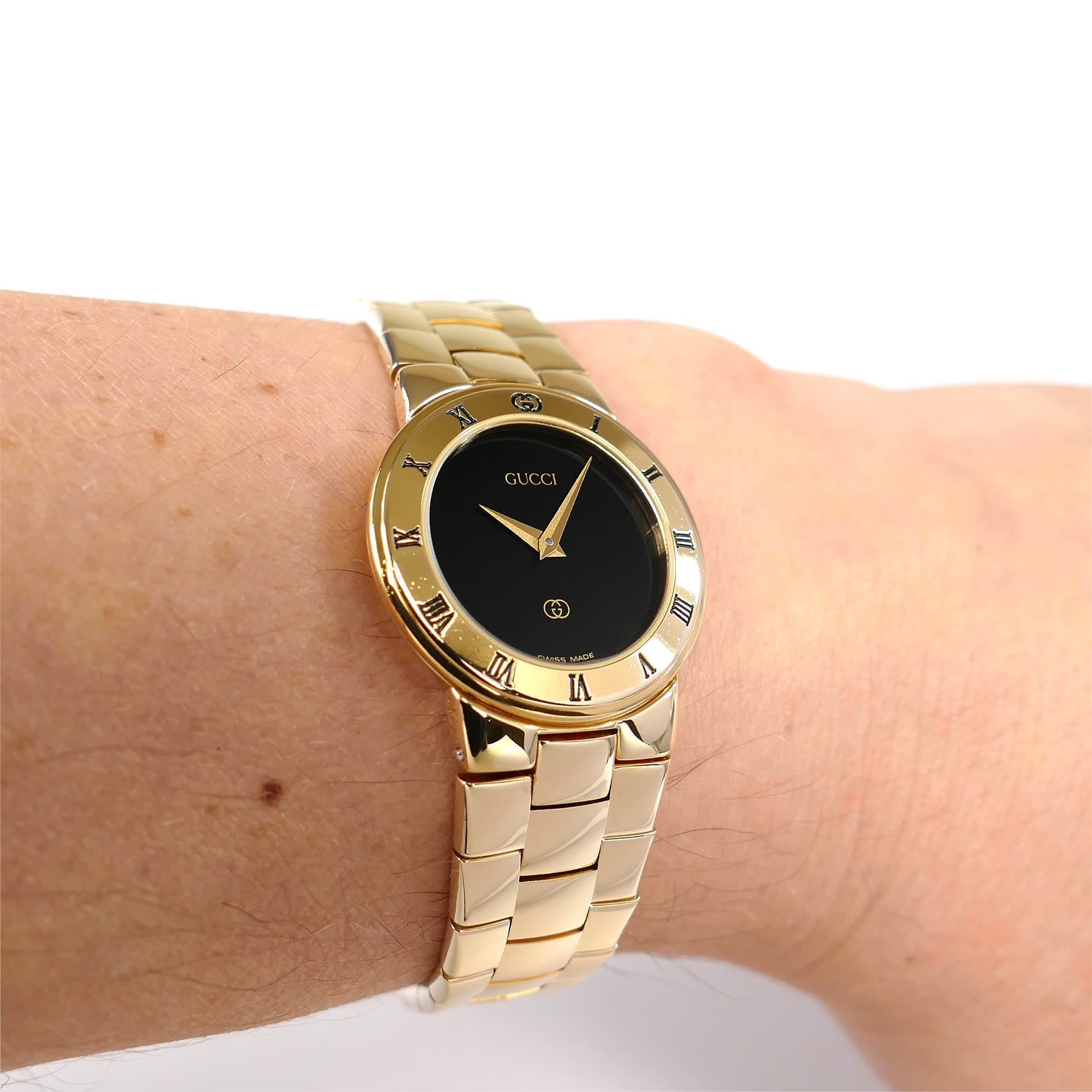 Gucci 3300L on the wrist