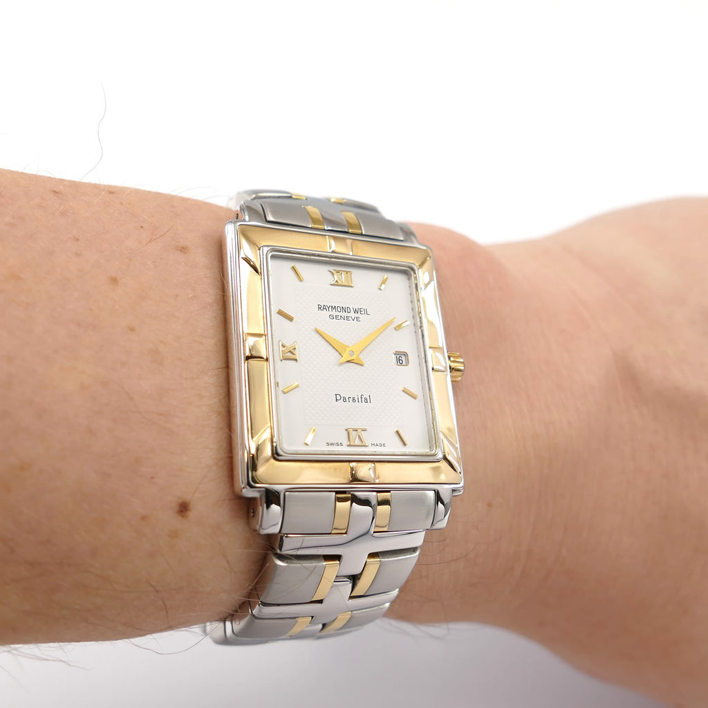 Raymond Weil Parsifal 9330 on the wrist