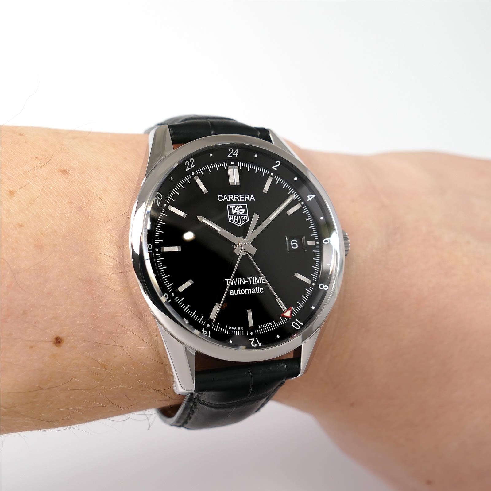TAG Heuer Carrera WV2115 Twin-Time on the wrist