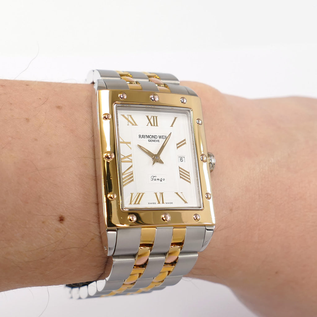 Raymond Weil Tango 5381 White dial on the wrist