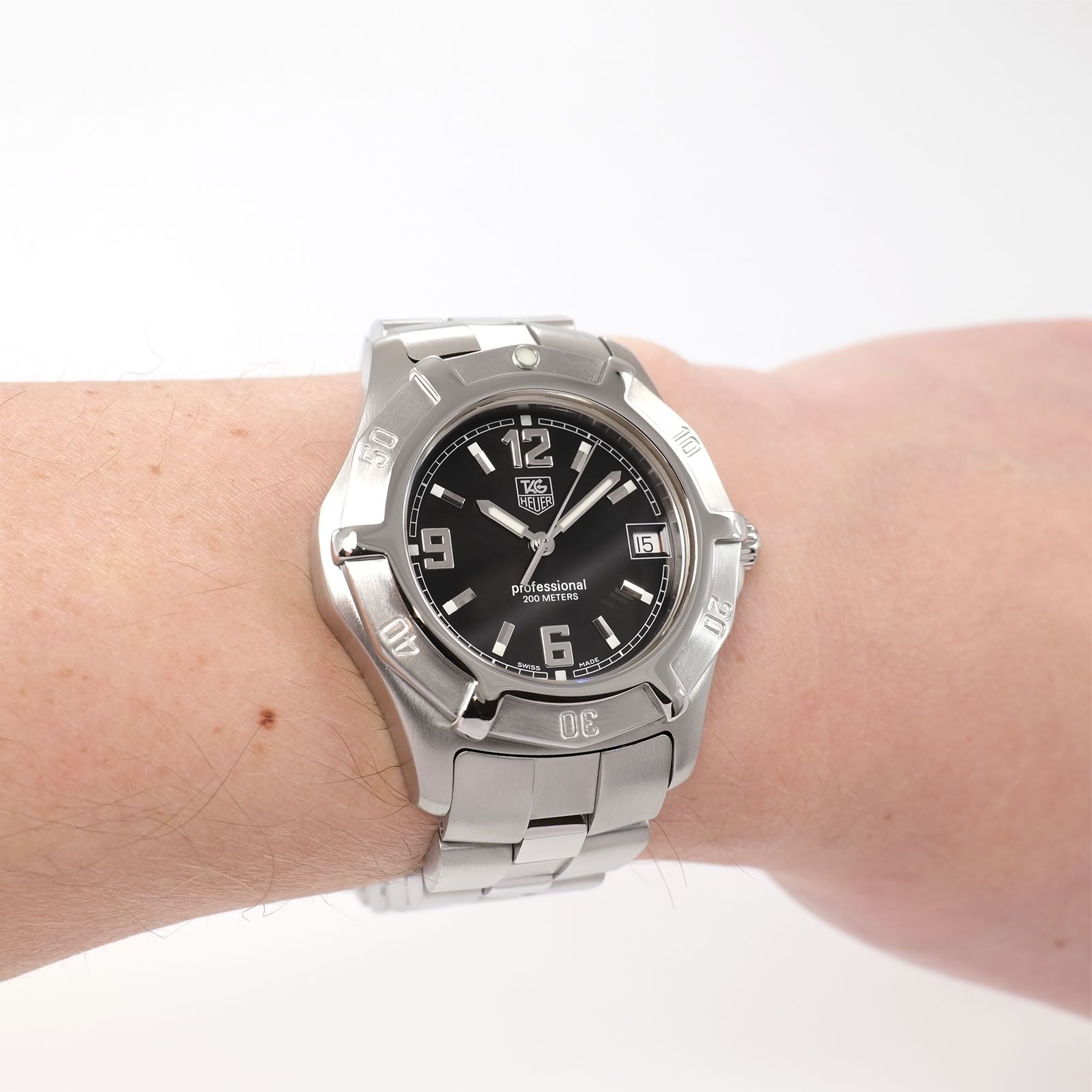 TAG Heuer 2000 Exclusive WN1110-0 Men's 38mm Black Dial – SWWatches