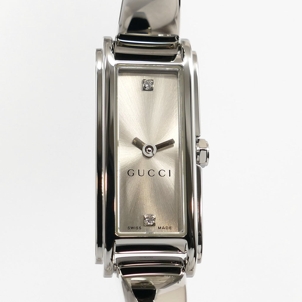 Gucci G-Line 109 Silver Sunburst Dial with 2 Diamonds YA109519 close up