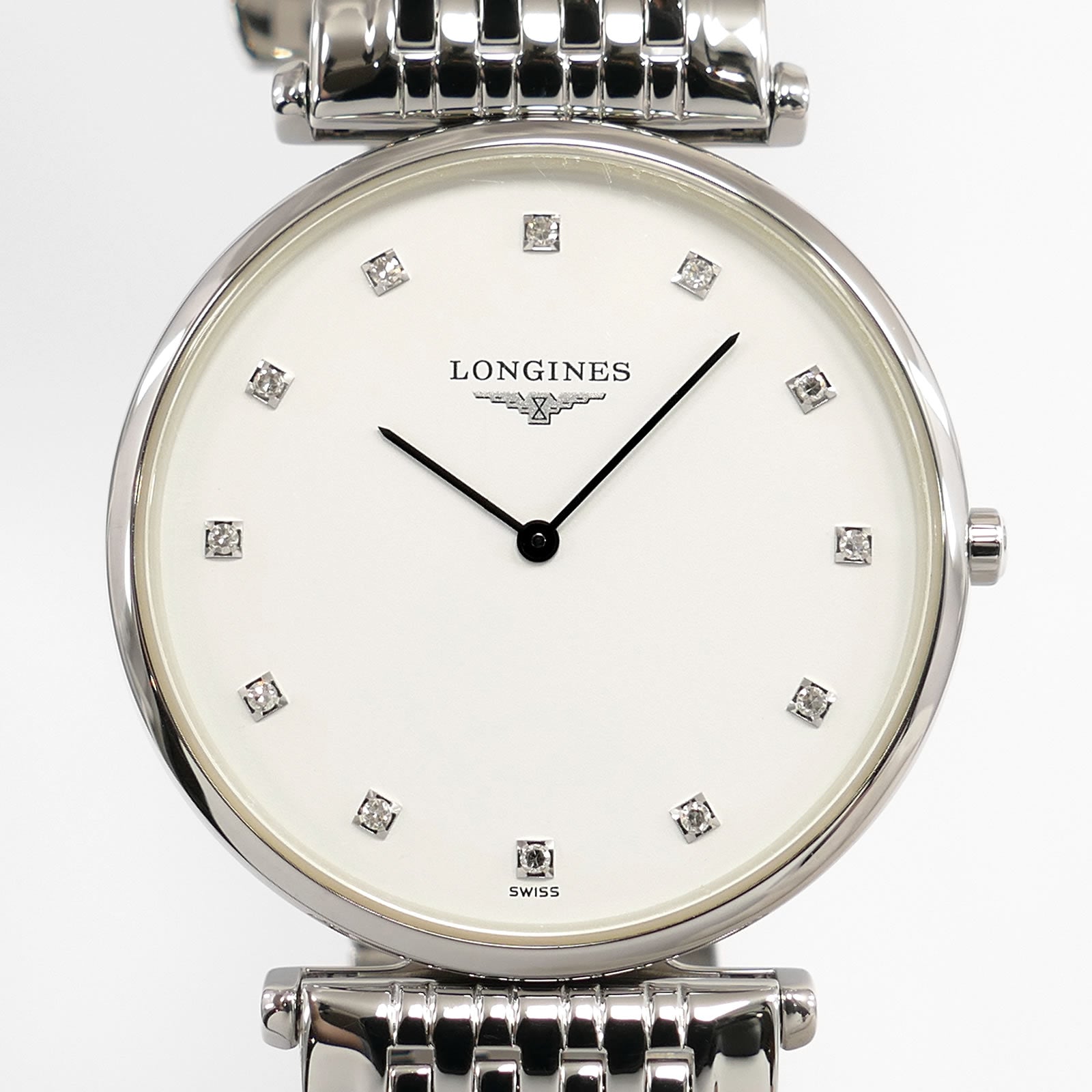 Longines La Grande Classique L4.709.4 White Dial with diamonds close up