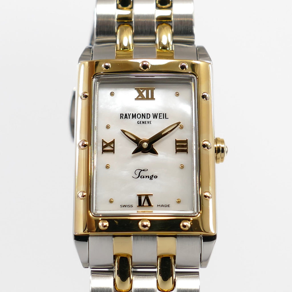 Raymond Weil Tango 5971 White Mother of Pearl dial close up