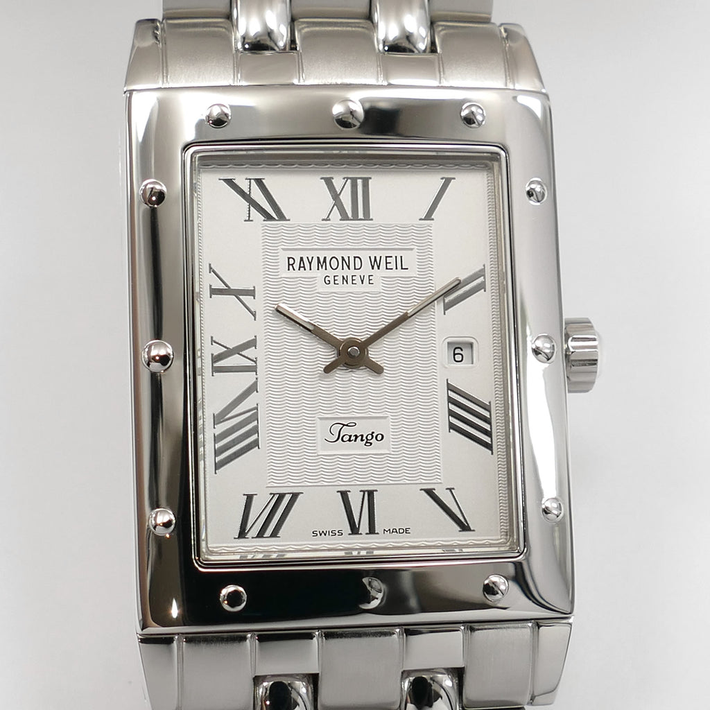 Raymond Weil Tango 5380 Silver Roman Numeral dial close up