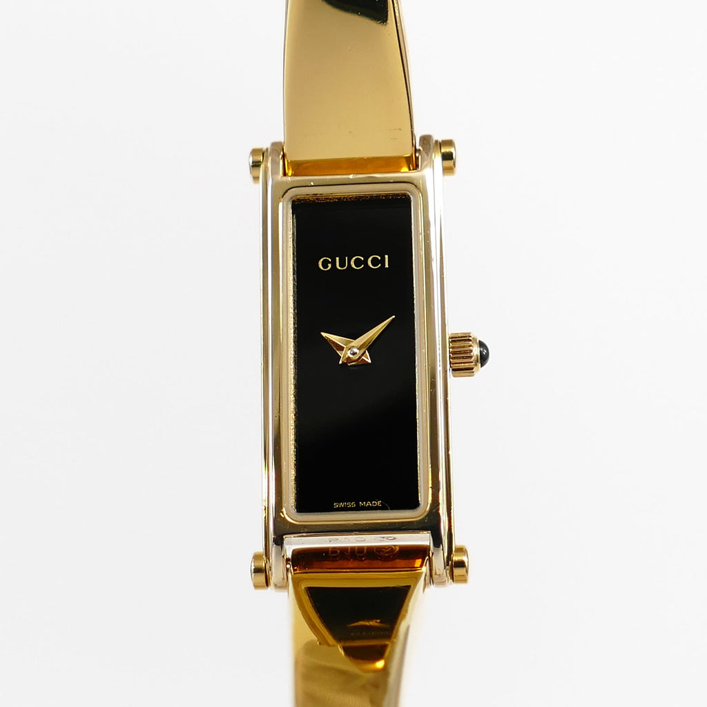 Gucci 1500L Black Dial close up