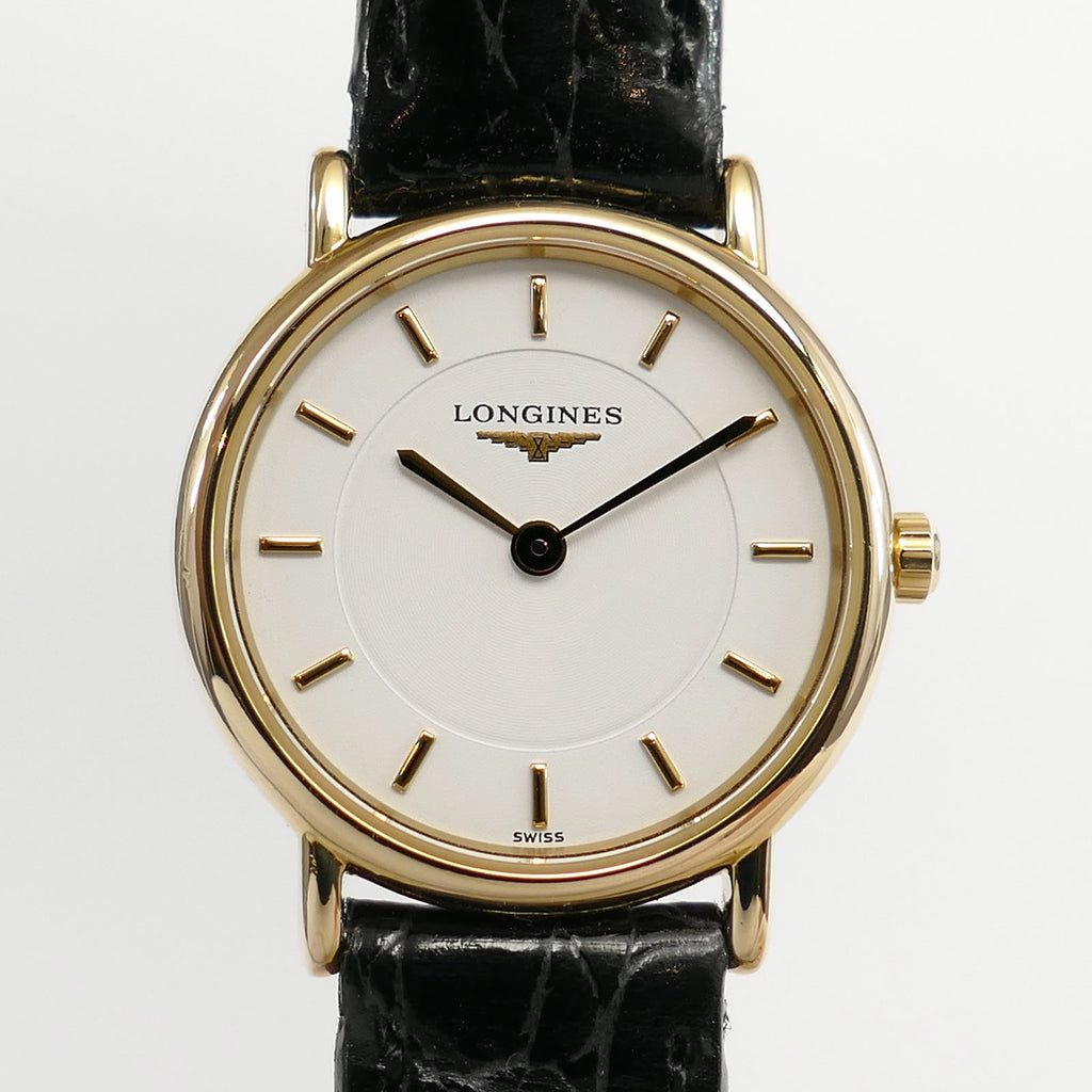 Longines Les Grandes Classiques L4.120.2 White Dial close up