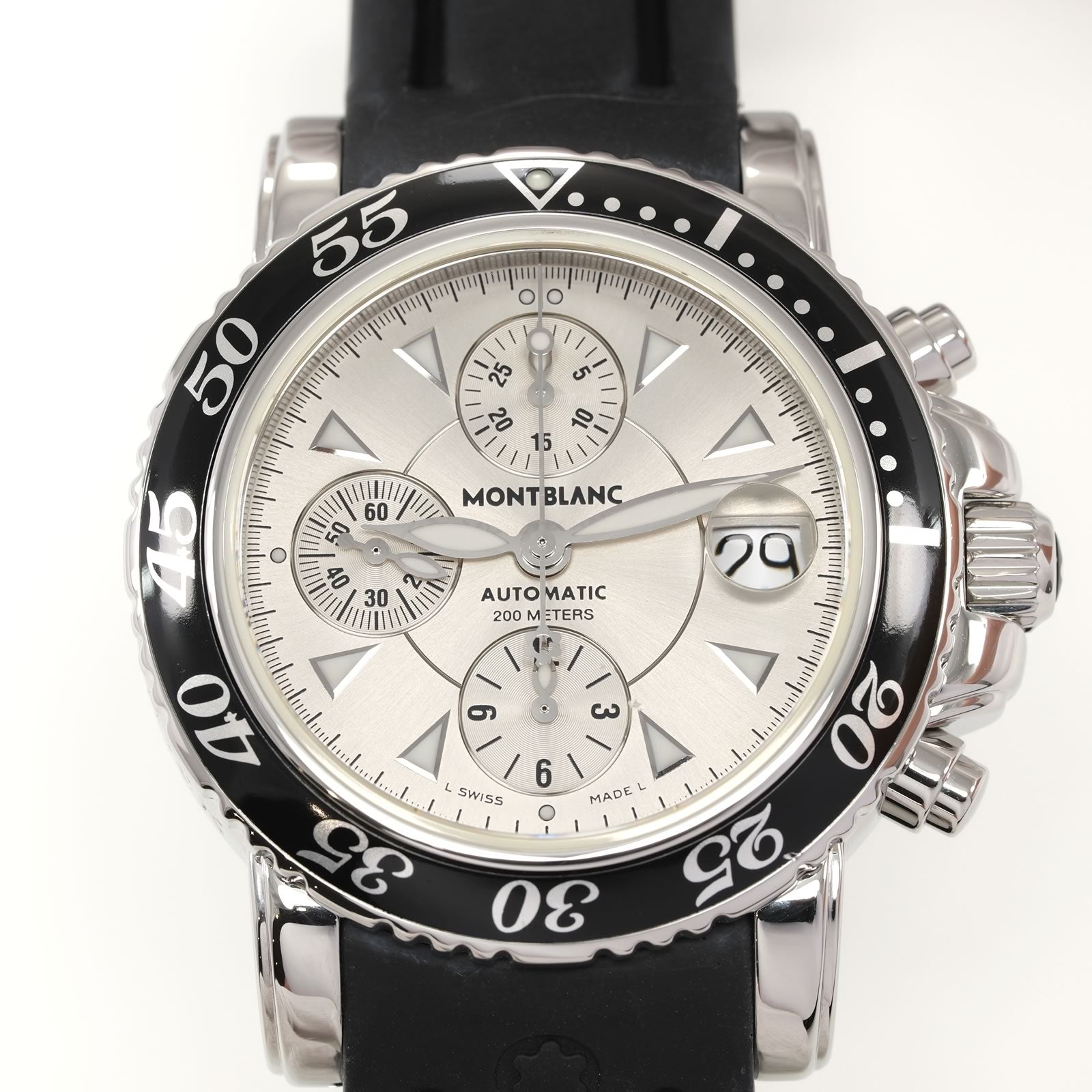 Montblanc Meisterstück 7034 silver sunburst dial close up