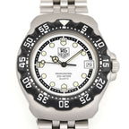 TAG Heuer Formula 1 WA1218 White and Black dial close up