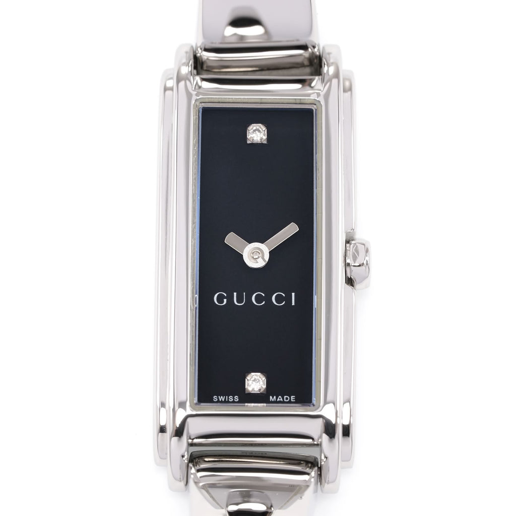 Gucci G-Line 109 Black Dial with 2 Diamonds Rectangular close up