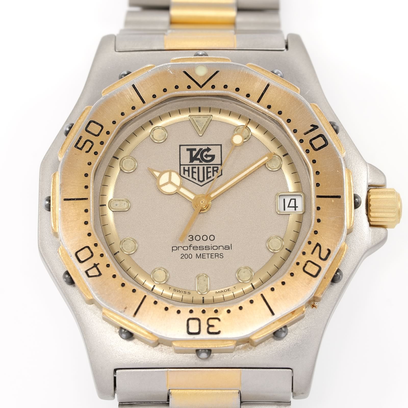 TAG Heuer 3000 Series Silver Dial close up 18k Gold bezel 934.206