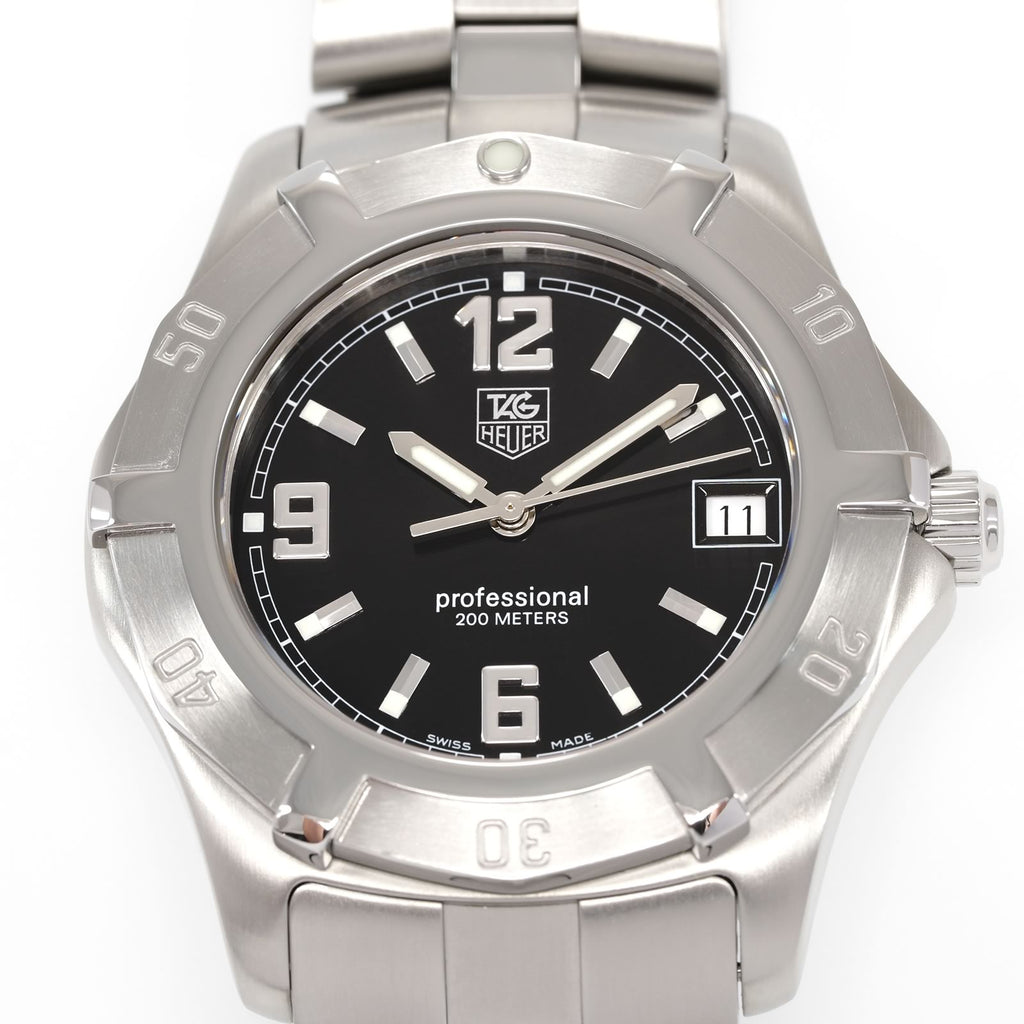 TAG Heuer 2000 Exclusive WN1110-0 Black Dial close up