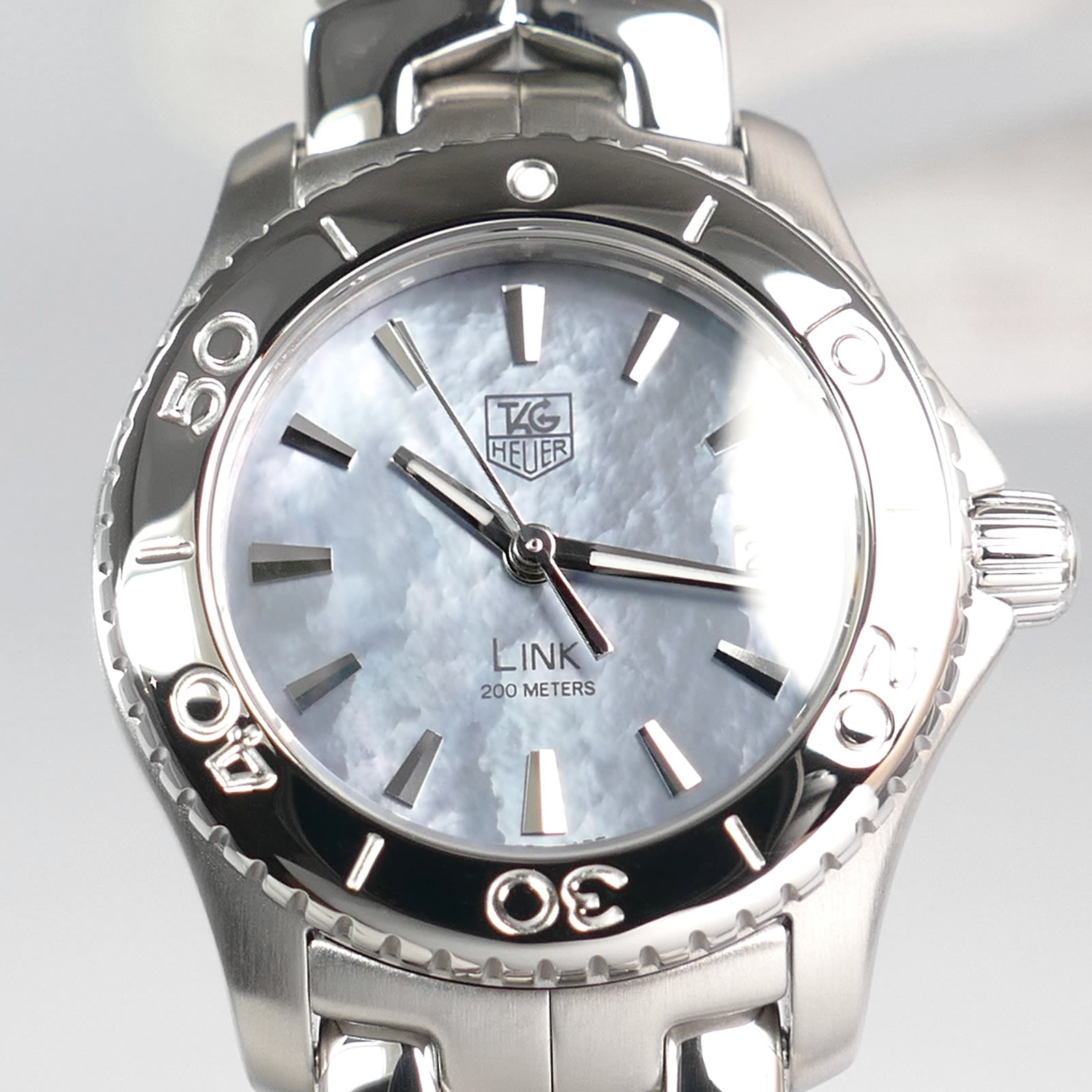 TAG Heuer Link WJ1316-0 Mother of Pearl close up