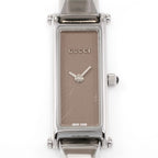 Gucci 1500L Rectangular Vertical Line Dial close up
