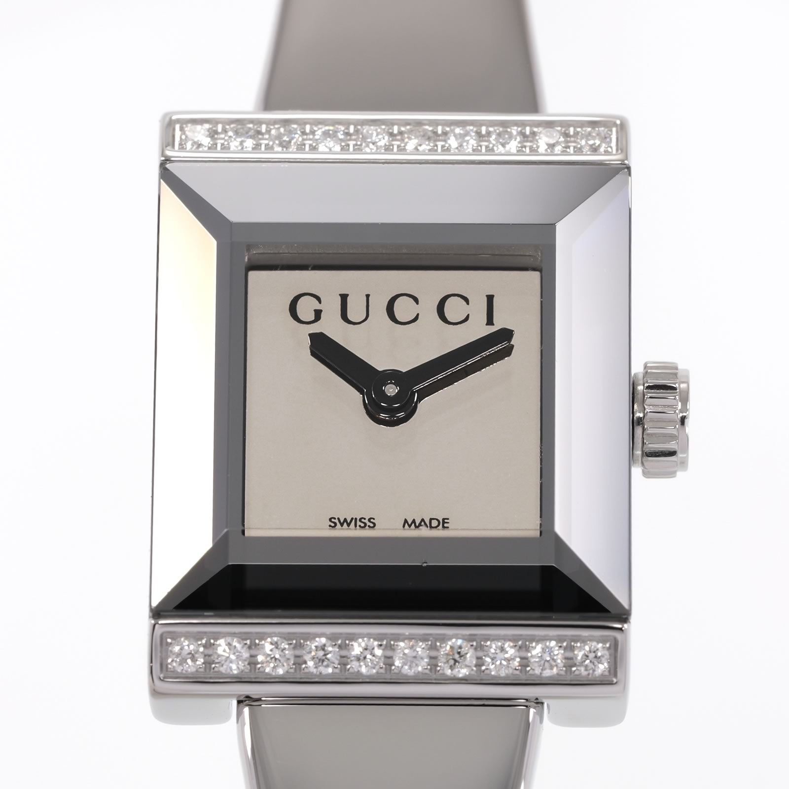 Gucci G-Frame YA128504 Mirror Dial Square close up