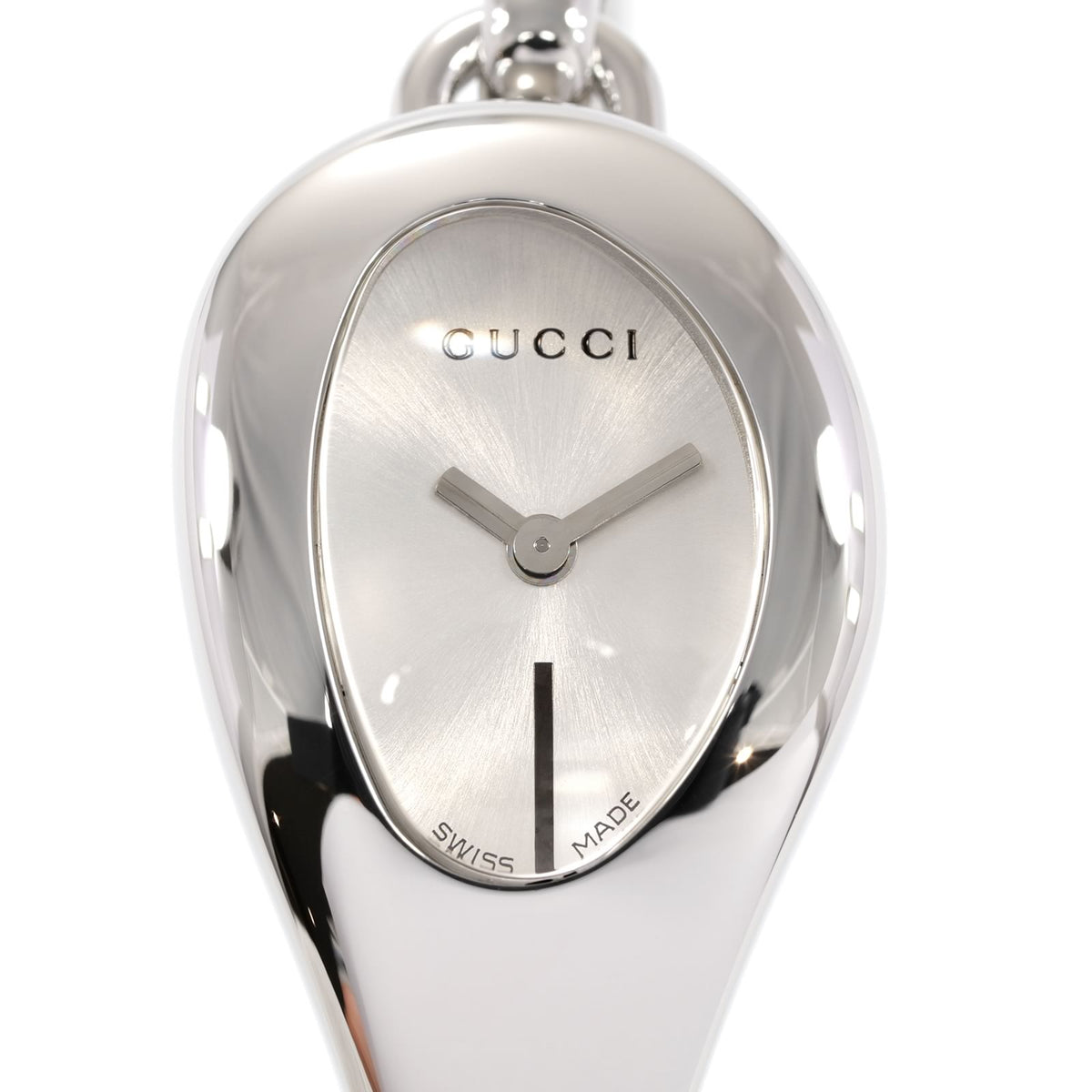 Gucci Horsebit 103 Silver Sunburst Teardrop dial close up