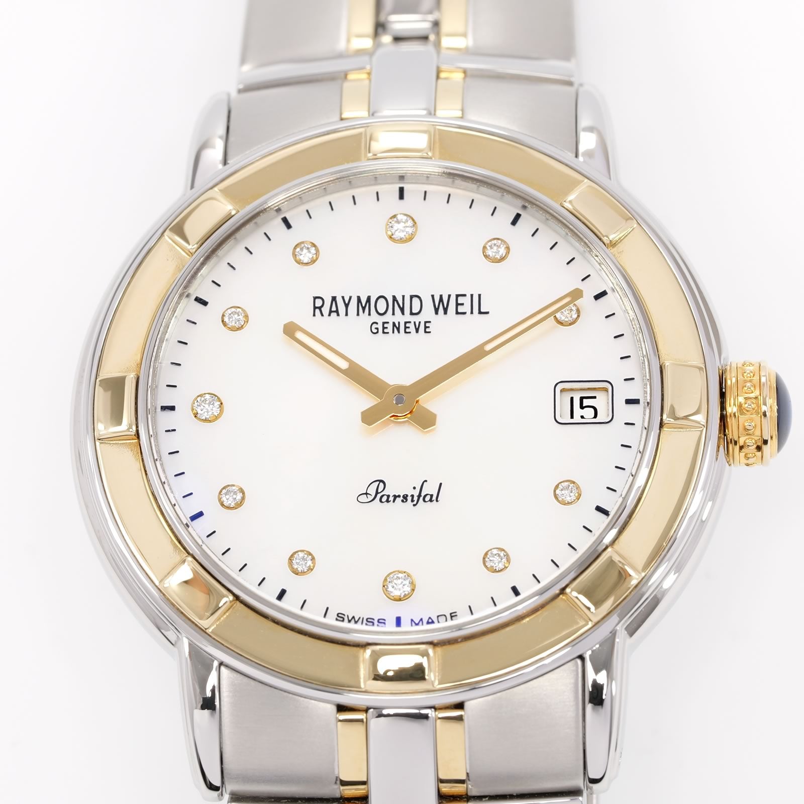 Raymond Weil Parsifal 9540 White Mother of Pearl and diamond dial close up