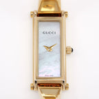 Gucci 1500L Iridescent White Mother of Pearl rectangular dial close up