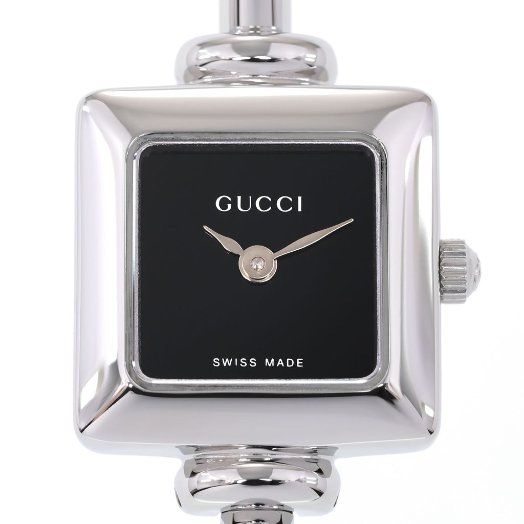 Gucci 1900L Black Square Dial close up