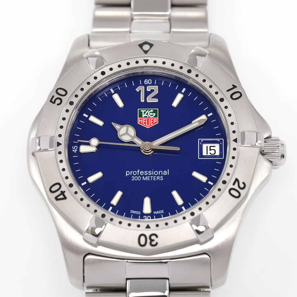 TAG Heuer 2000 WK1113-1 Blue Dial close up