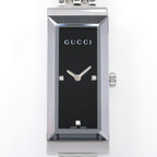 Gucci G-Frame 127.5 Black Rectangular Dial with 3 Diamonds close up