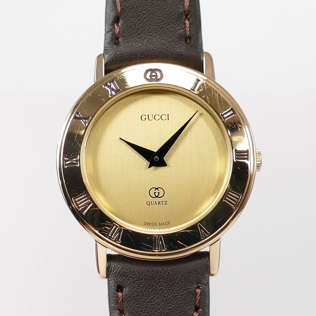 Gucci 3001 L Champagne Dial close up