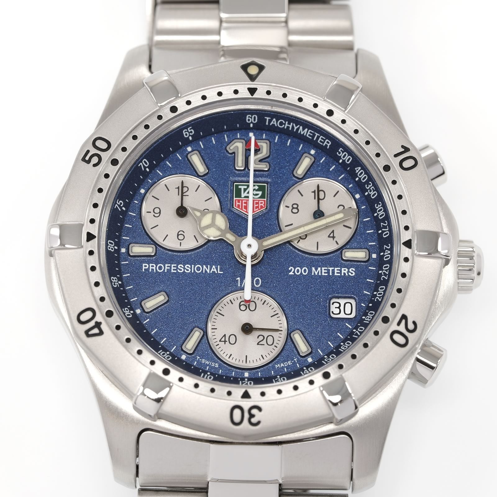 TAG Heuer 2000 Chronograph CK1112 Blue / Silver close up