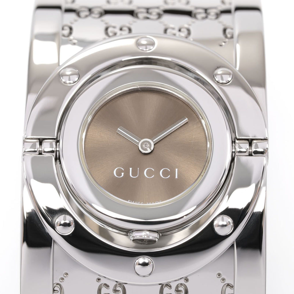 Gucci Twirl 112 Brown Sunburst Dial close up