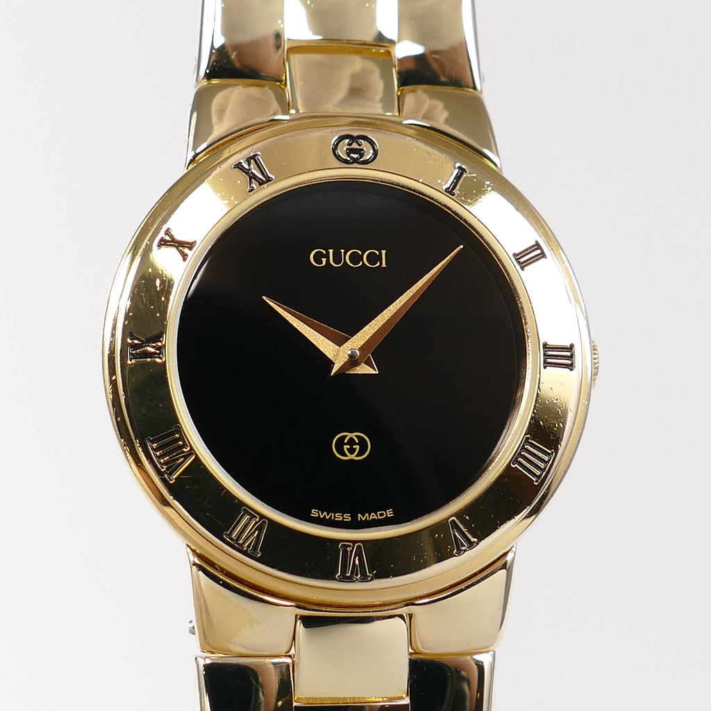 Gucci 3300L Black Dial close up