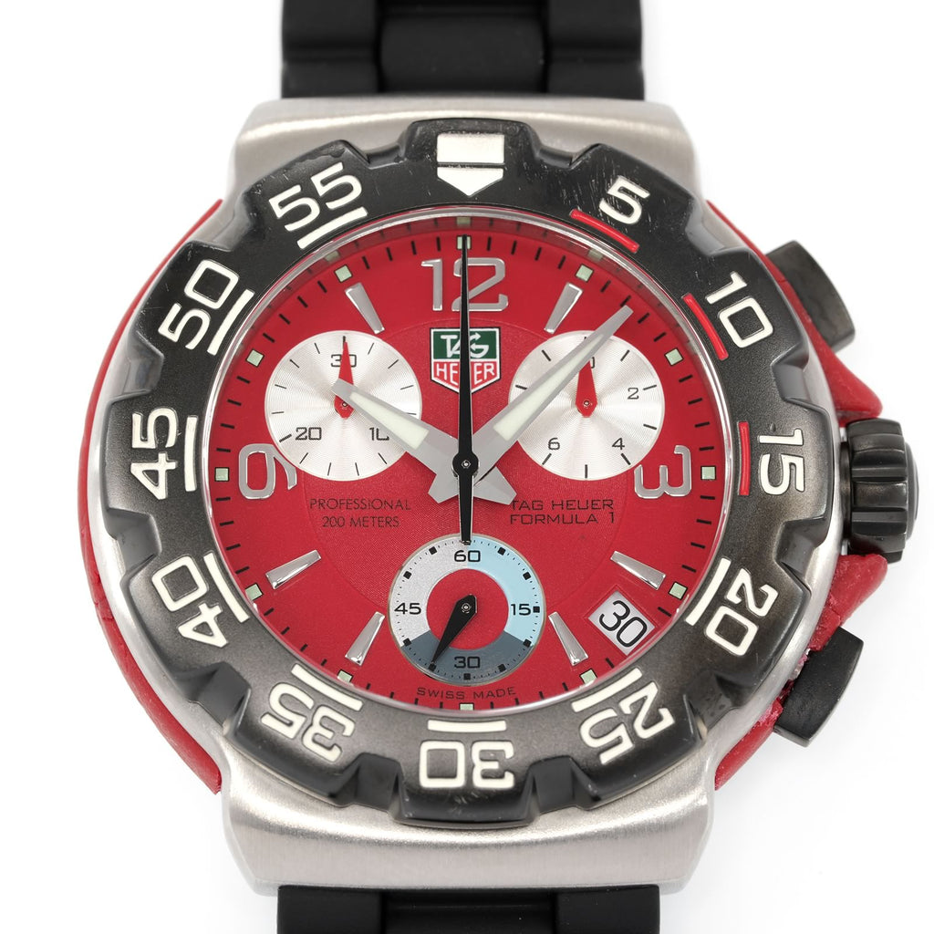 TAG Heuer Formula 1 CAC1112 Red dial close up