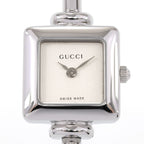 Gucci 1900L Silver Dial Square close up