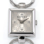 Gucci Tornabuoni 120 Silver Sunburst Gucci G Pattern Dial with 4 Diamonds close up