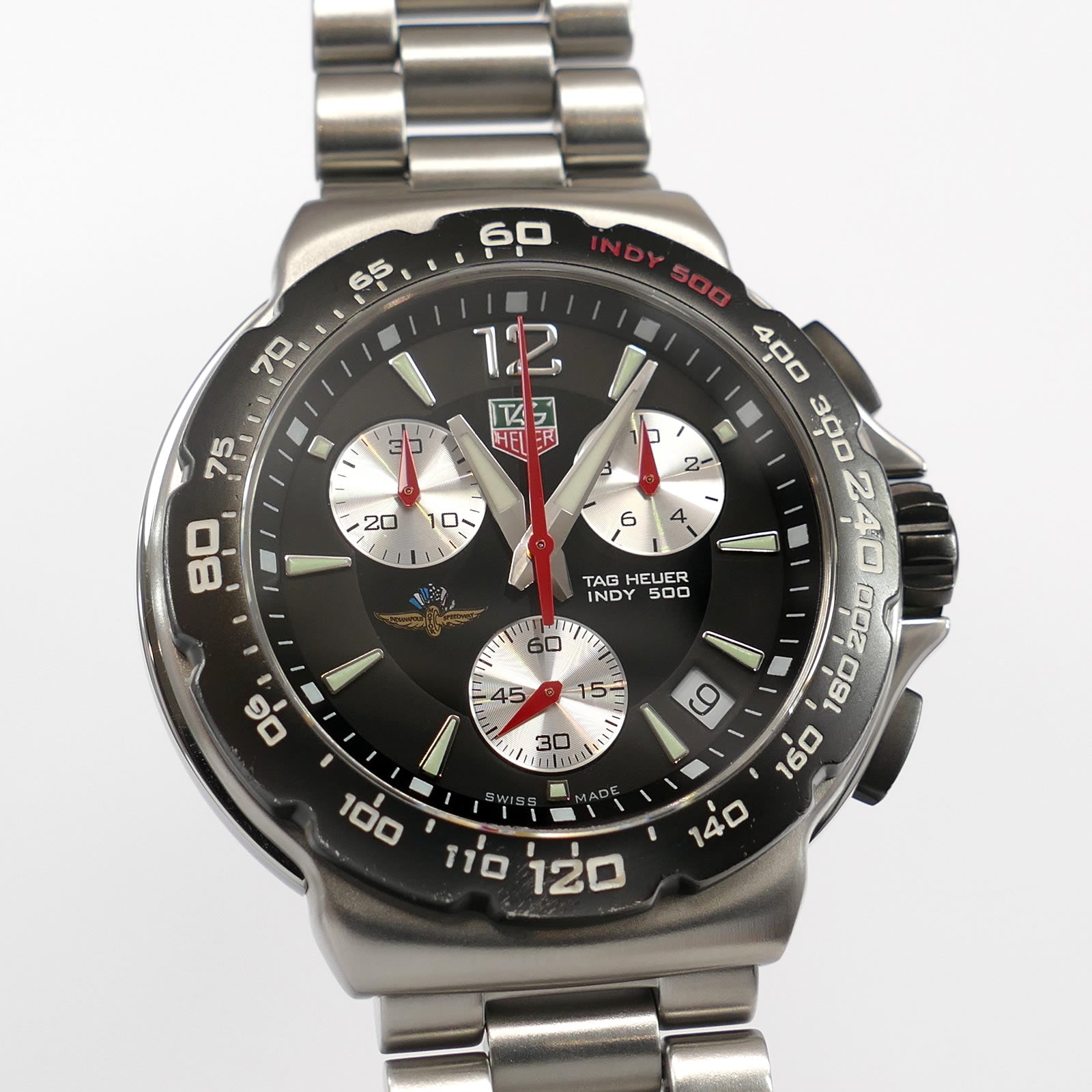 TAG Heuer Indy 500 CAC111A dial close up