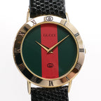 Gucci 3000M Red and Green Dial close up