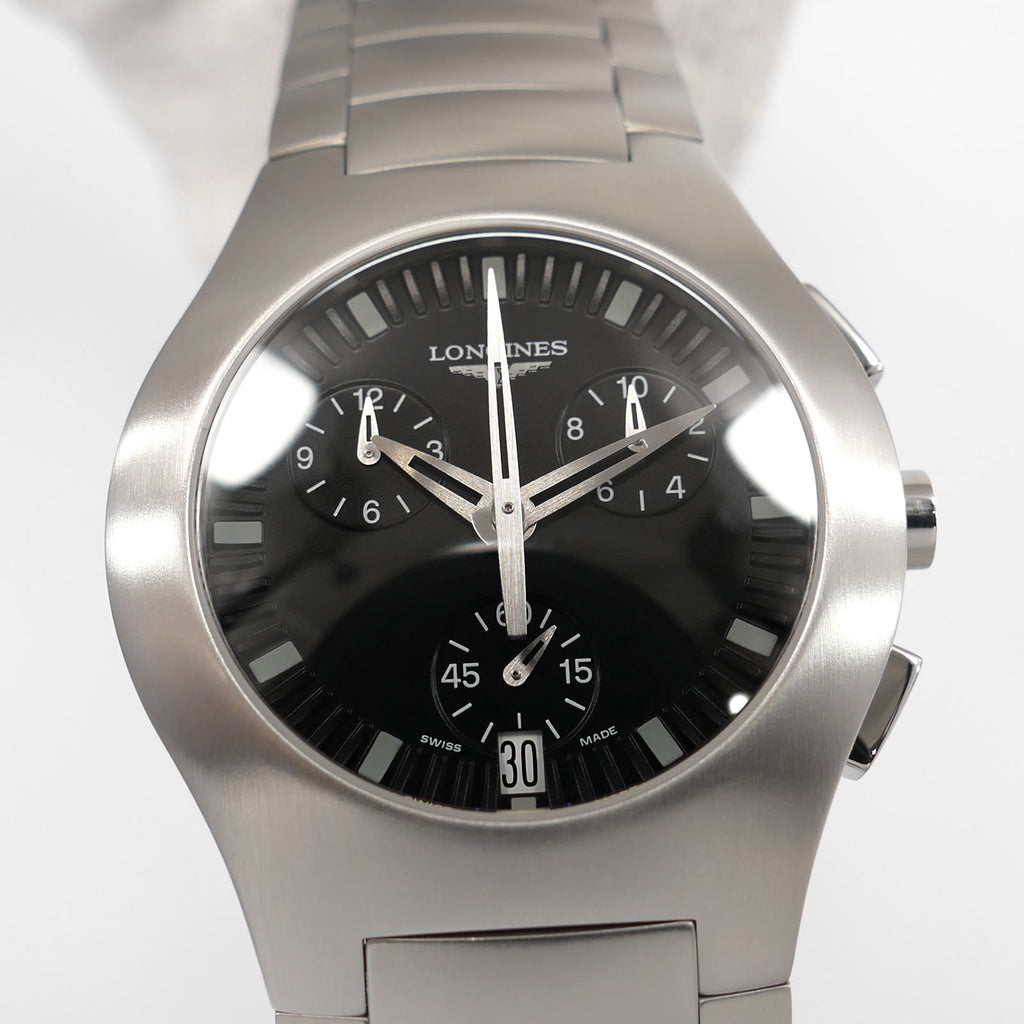 Longines DolceVita Oposition L3.618.4 Black dial close up
